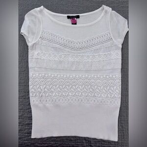 White House Black Market White Lace Detail Short Sleeve Top
